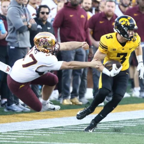 Officials wipe out Iowa’s punt-return touchdown in home loss