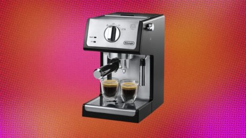 Espresso Machine Black Friday deal: 42% off De’Longhi ECP3420