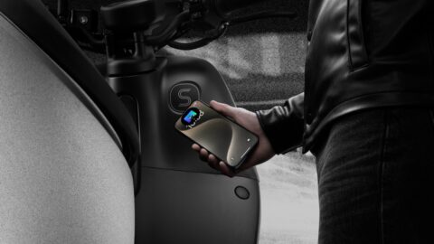 Gogoro’s Smartscooters can now be unlocked via Apple Wallet