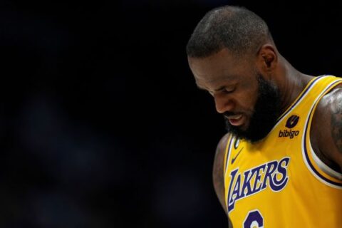 Lakers point to injuries, no ‘cohesion’ as skid continues