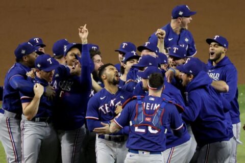 Rangers take out D-backs for franchise’s 1st World Series title