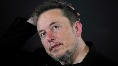 Right-wing influencers want to bail out Elon Musk after advertiser backlash