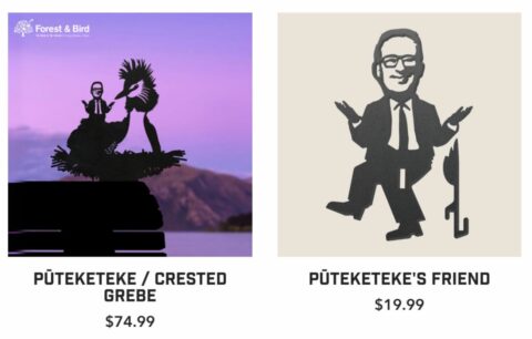Sculpture of John Oliver riding a Pūteketeke goes on sale for a good cause