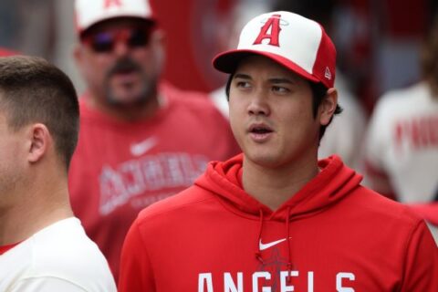 Sources: Shohei Ohtani among 7 to receive qualifying offer