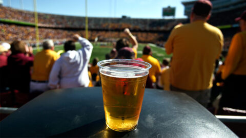 Survey – 80% of major college football schools sell alcohol
