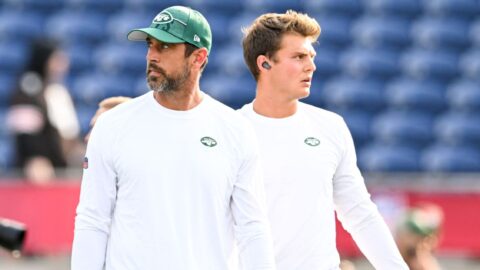 Aaron Rodgers defends Zach Wilson, scolds Jets for leaks to media