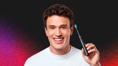 Gift this AquaSonic toothbrush set for just $20.97