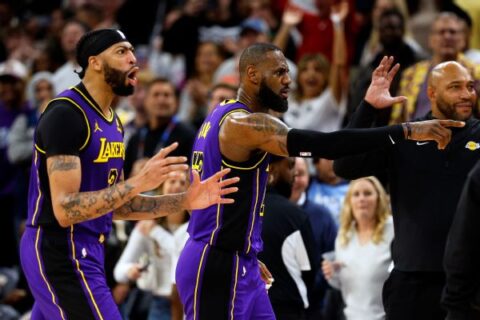 LeBron disputes ruling on final shot as Lakers fall to Wolves
