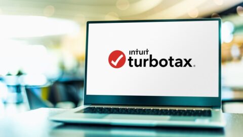 Save up to 38% with these TurboTax deals at Amazon