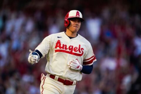 Sources — Dodgers’ Shohei Ohtani can opt out if Walter, Friedman exit