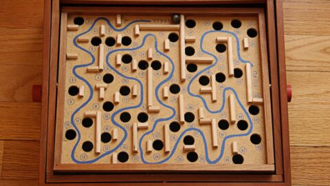 Watch this AI robot beat a human world record in Labyrinth, a wooden marble game