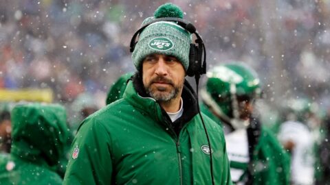Aaron Rodgers – Jets need to flush the B.S. to win in 2024