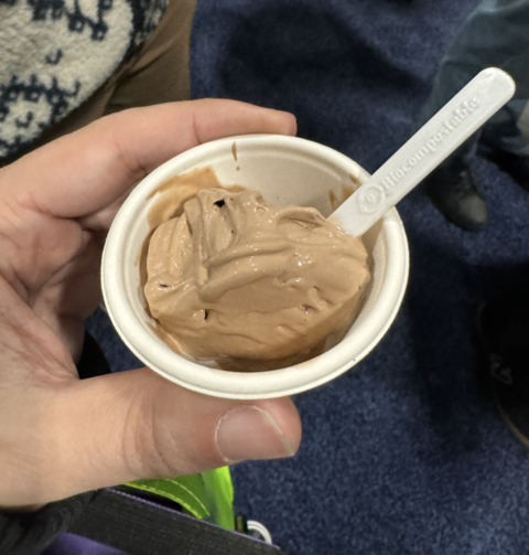 CES 2024: This countertop ice cream maker actually makes good soft-serve