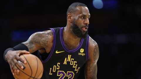 Lakers’ LeBron James makes history with 20th All-Star selection