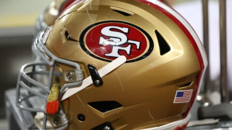 49ers displeased with Super Bowl practice field, sources say