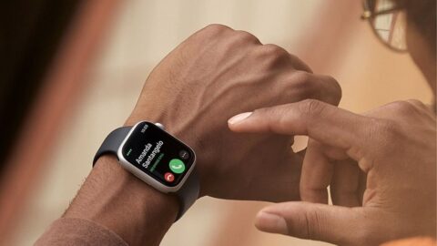 Apple Watch Series 8 is $200 off and at record low price