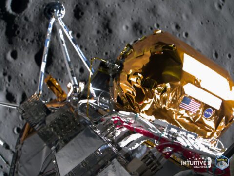 Intuitive Machines faces early end to moon mission after lander tips over