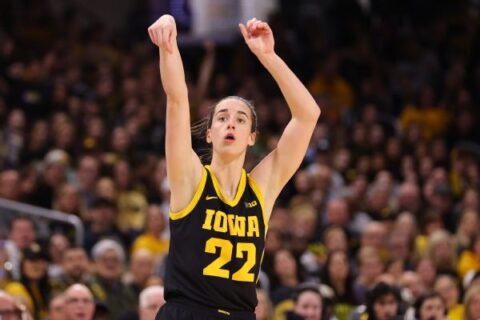 Caitlin Clark to forgo final year at Iowa, enter WNBA draft