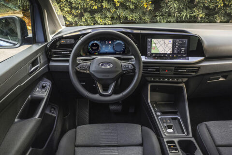 New Ford Tourneo Connect PHEV boasts 68-mile EV range