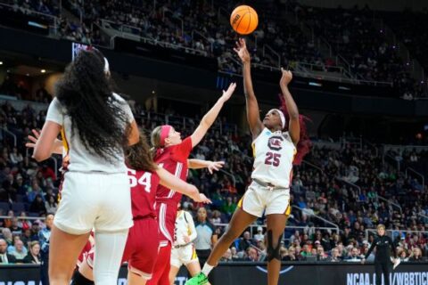 Raven Johnson’s clutch 3 lifts South Carolina past Indiana in NCAA tournament