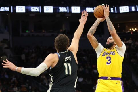 ‘Unpredictable’ Lakers rally from 19 down to beat Bucks in 2OT