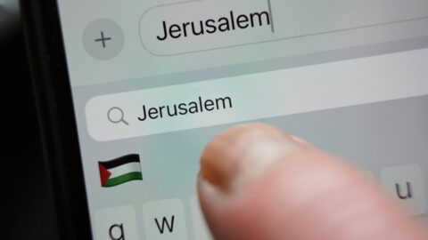 Apple says it will fix Palestinian flag emoji recommendation when typing ‘Jerusalem’ on iPhone