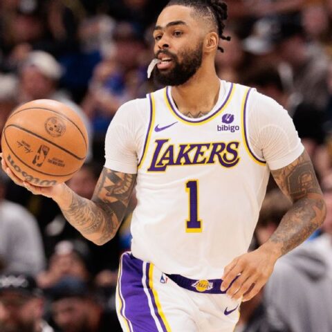D’Angelo Russell falters late as Lakers drop Game 1