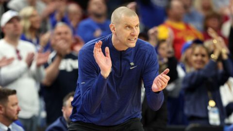 Kentucky names alum Mark Pope as new men’s basketball coach