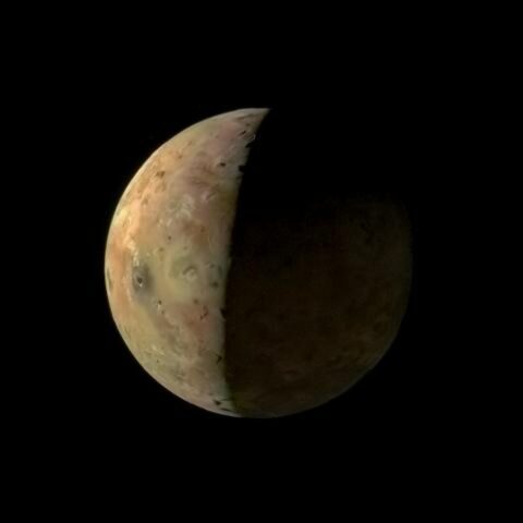 NASA spacecraft snaps view of volcanoes erupting on distant world Io