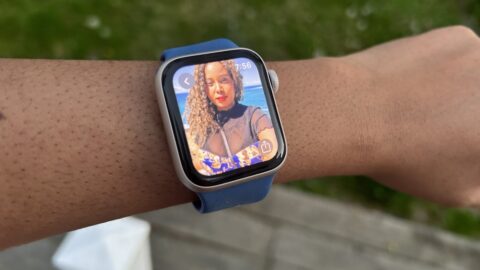 Apple Watch Series 9 vs. SE: A smartwatch skeptic tested both for 13 days