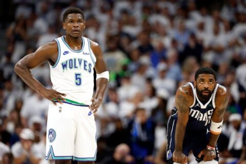 Wolves lament failure to execute late in Game 1 loss to Mavs