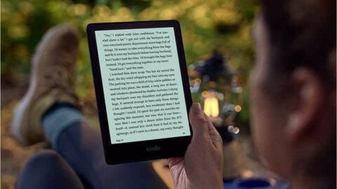 Best Kindle deal: Get a refurbished Kindle Paperwhite Signature Edition $30 off