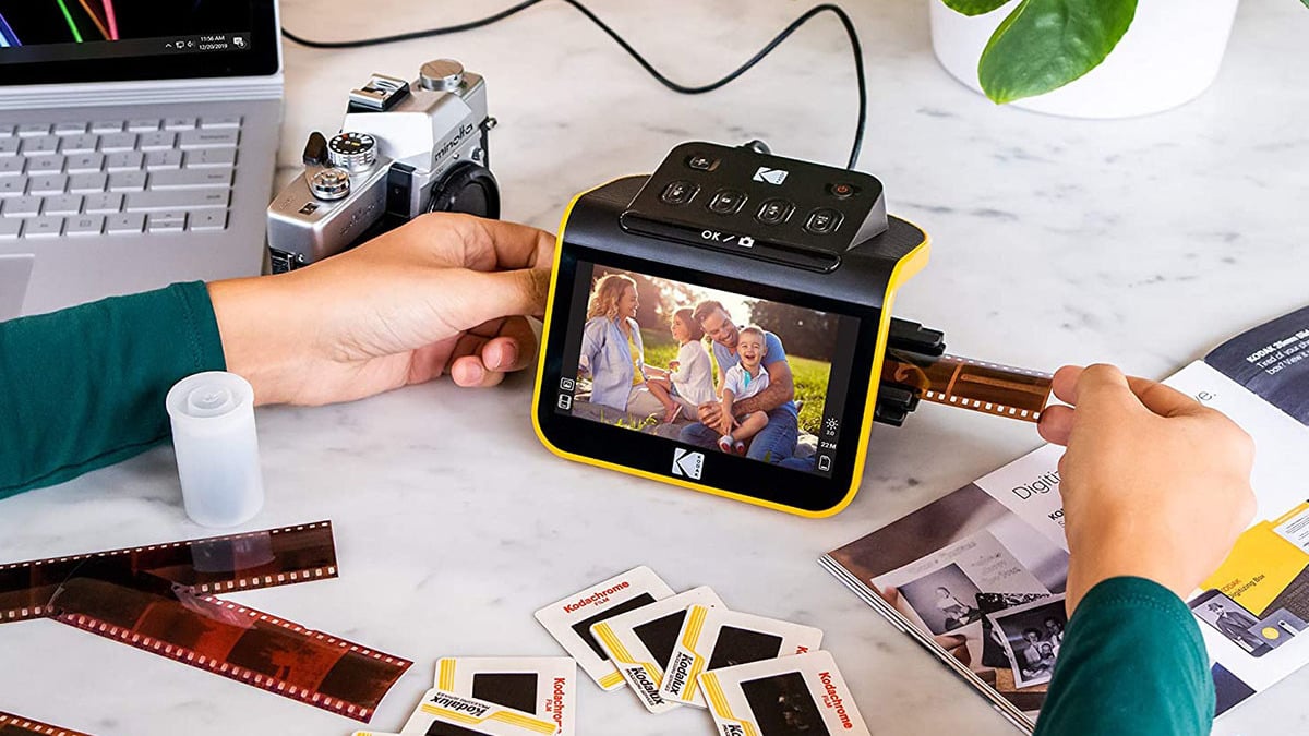 Kodak film scanner: Score $40 in savings and free shipping