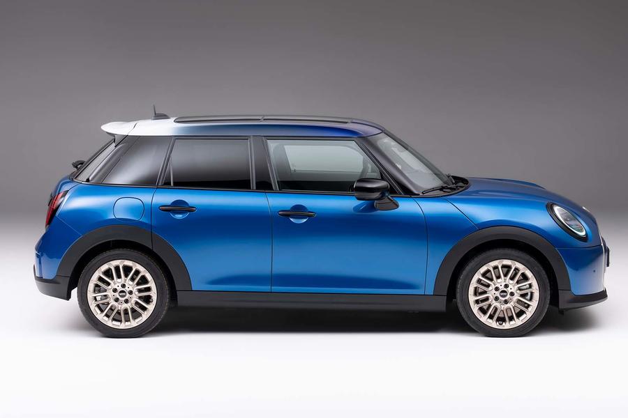 Mini Cooper 5-door hatch returns with petrol power