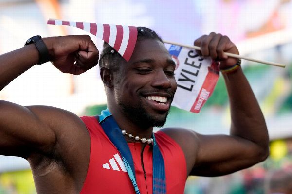 Noah Lyles wins 100 meters at U.S. trials to clinch Olympic berth