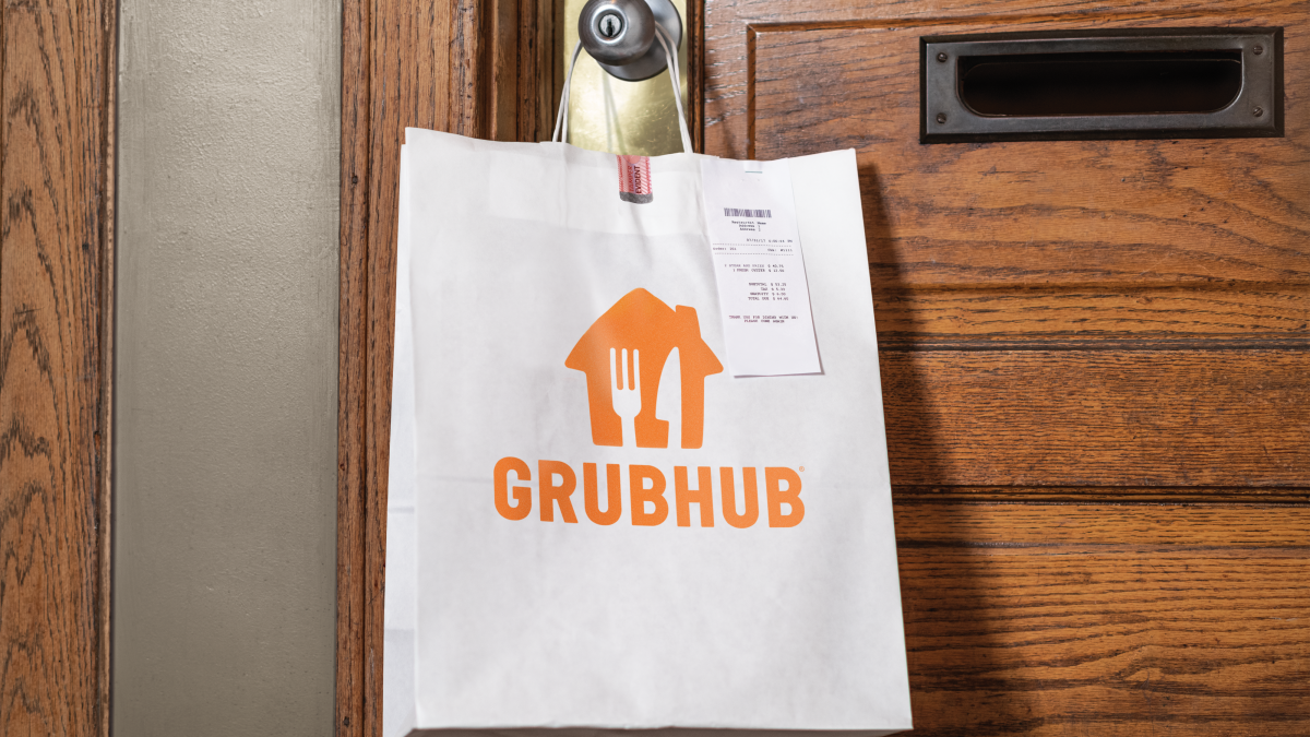 Prime members: Score a $10 Amazon gift card with a $25 Grubhub order