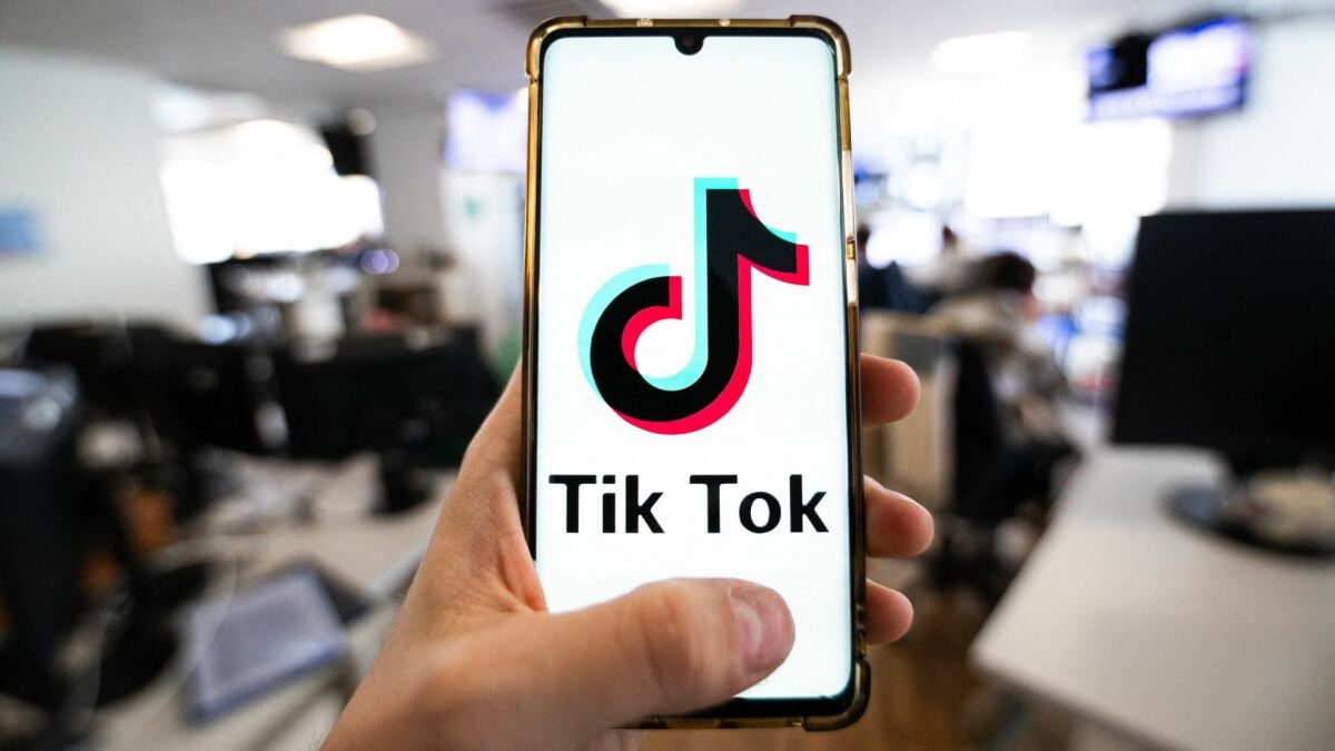 TikTok may be introducing Snapchat-like streaks in DMs